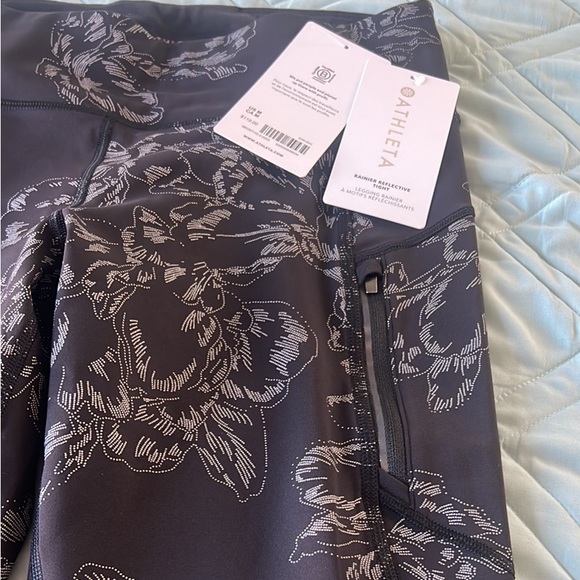 Athleta leggings - Picture 2 of 4